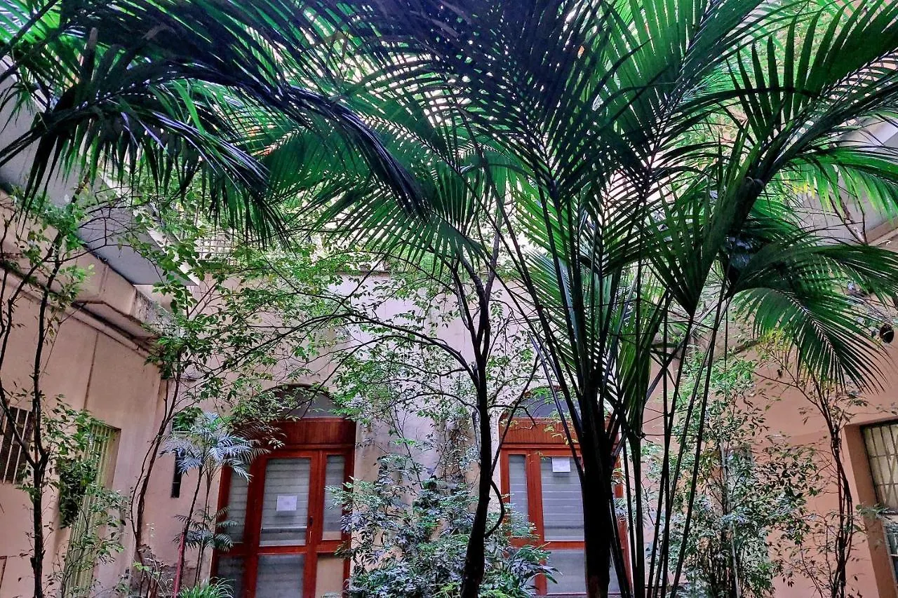 Domus Lou Elegante Appartamento In Trastevere Roma 0*, Rome Italy